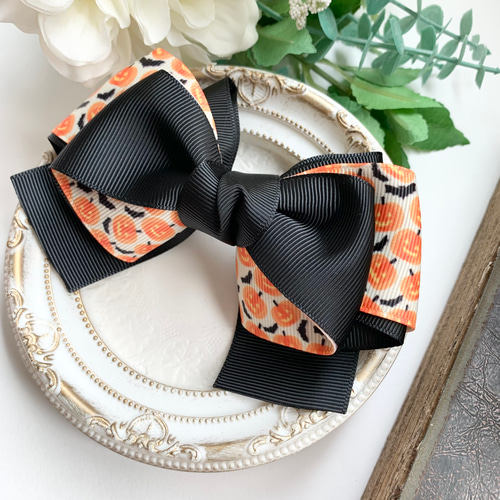 ハロウィンリボンヘアゴムNo.18☆ファブリック☆シフォンリボン☆ブラック ハロウィンリボンヘアゴムNo.18☆ファブリック☆シフォンリボン