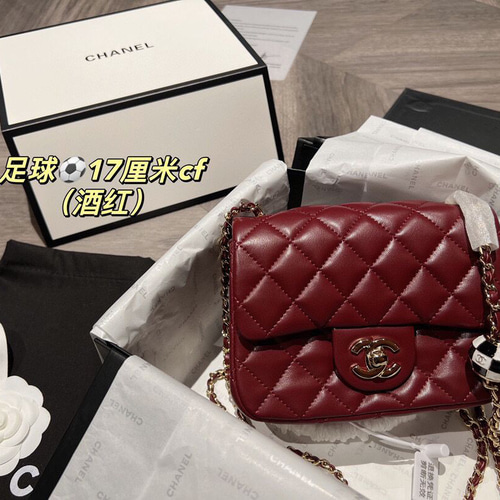 【本物保証】超美品　 CHANEL　シャネル ショルダーバッグ　A4サイズ収納可 Chanelシャネル超人気美品ショルダーバッグチェーン ショルダー
