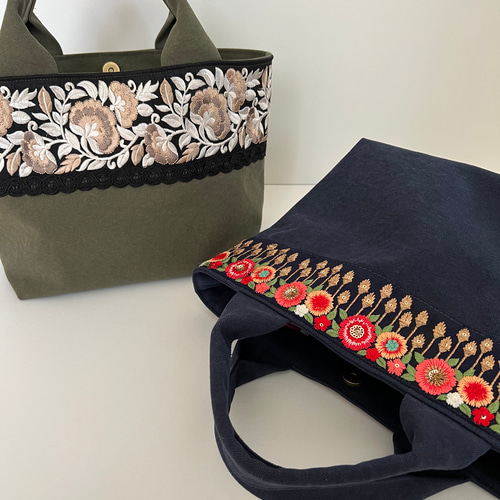 インド刺繍リボンとクッタリ帆布のトートバッグ◇カーキ トート