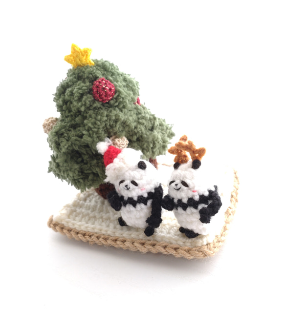 【受注制作】もこもこツリーとクリスマスパンダさん 3枚目の画像