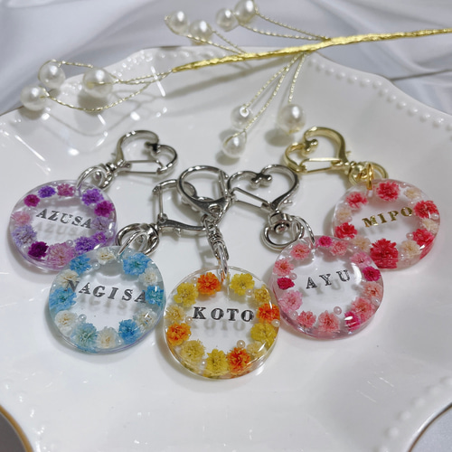 狐と彼岸花◇ レジンキーホルダー　ハンドメイド backend=imagemagick;version=1;