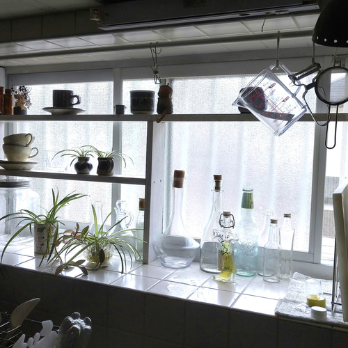 サイズ指定の、窓の内側に付ける棚 受注生産品 棚・シェルフ・ラック