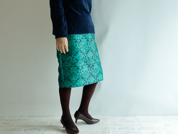 僅限1件！歐洲綠 Kimagure 系列-帥氣緊身裙 L 碼 第11張的照片