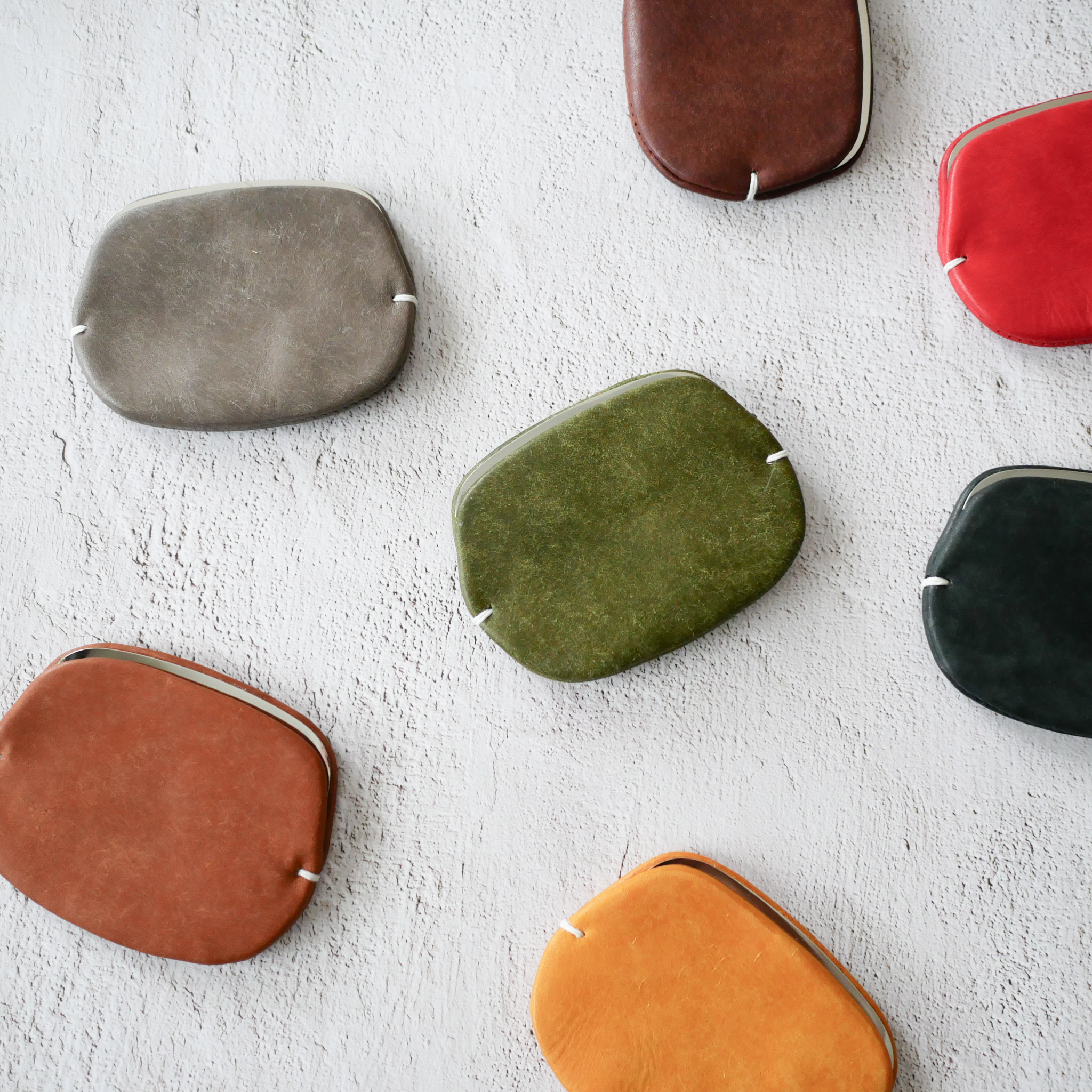 スマートなコインケース「スナップウォレット・S」　各色