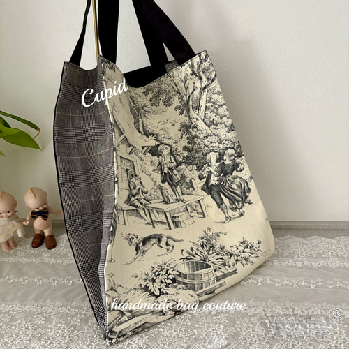 フランス生地トワルドジュイ「村の踊り・黒」を使ったポケット付き収納