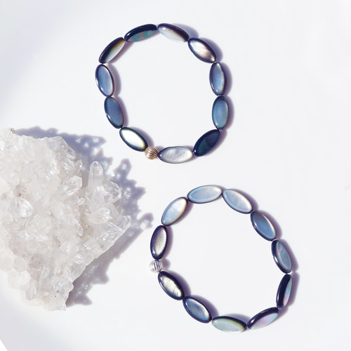 黒蝶貝のオーバルコルゲートブレスレット ～十六夜（いざよい