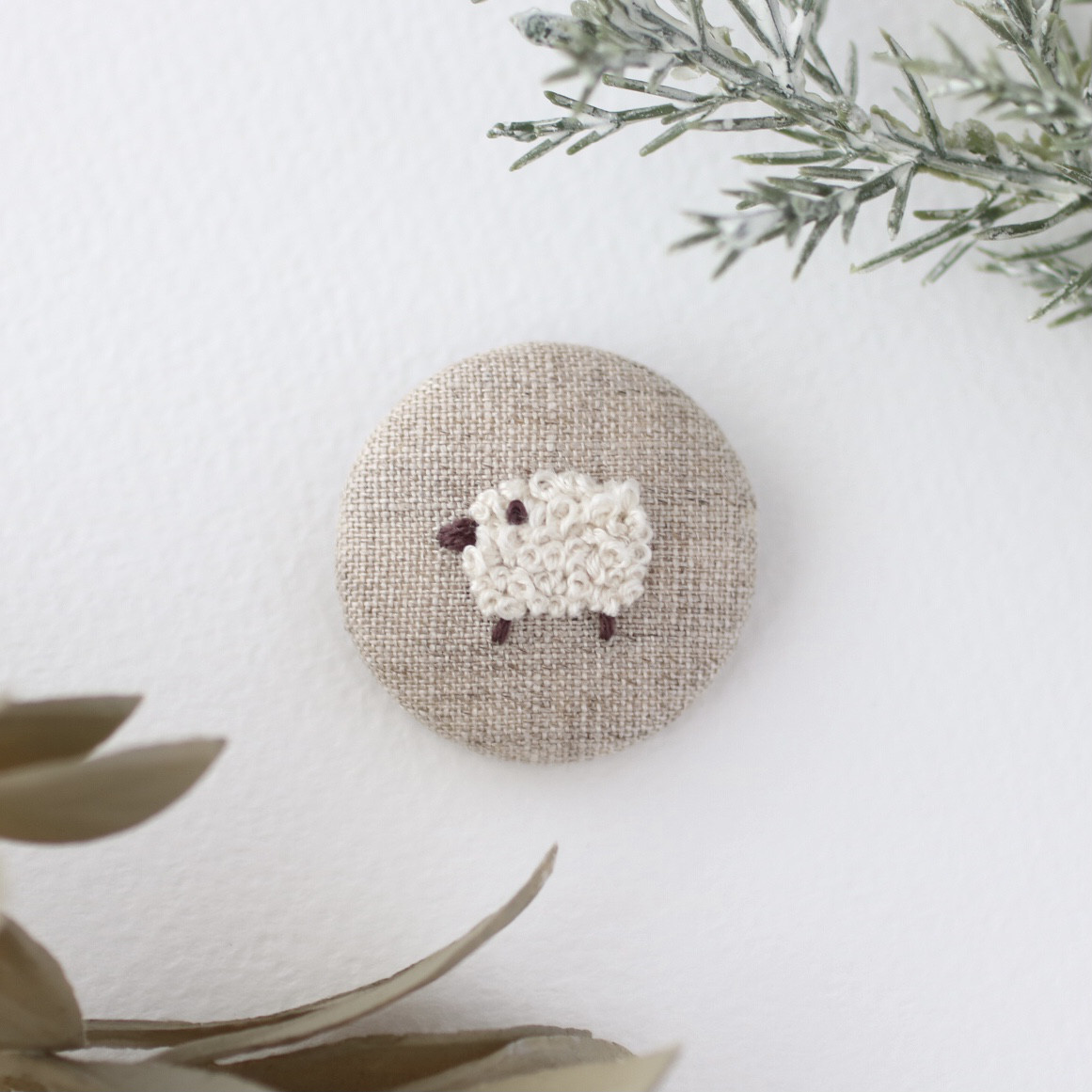 専用】ハンドメイド 刺繍ブローチ ヘアゴム
