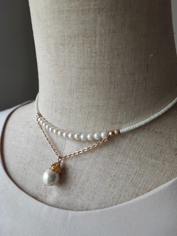 トルコ製透かしキャップとコットンパールのデザインチョーカーネックレス 6枚目の画像