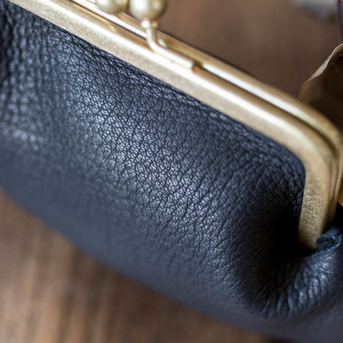 【極美品】アーツアンドサイエンス ケース がま口 鹿革 ブラック 極美品】アーツアンドサイエンス ケース がま口 鹿革 ブラック Push