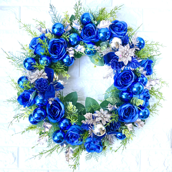 クリスマスリース　特大50cm アーティフィシャルフラワー　青色　Xmas インテリア　ブルー　豪華　薔薇　ポインセチア 7枚目の画像