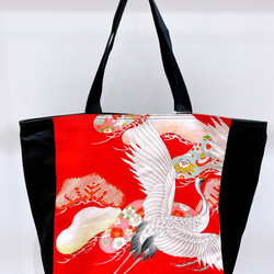 着物トートバックL 赤 朱色 鶴 七五三 松 ポケット付き シルクの美しい