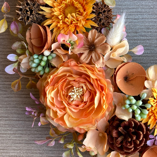 再販・36cm【ハロウィンにも】お花たっぷりのオータムリース 三日月