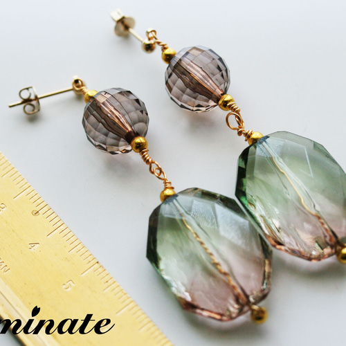 手染めビーズ*020 日本庭園 ピアス（スタッド・一粒） 桜庭 佑実 通販