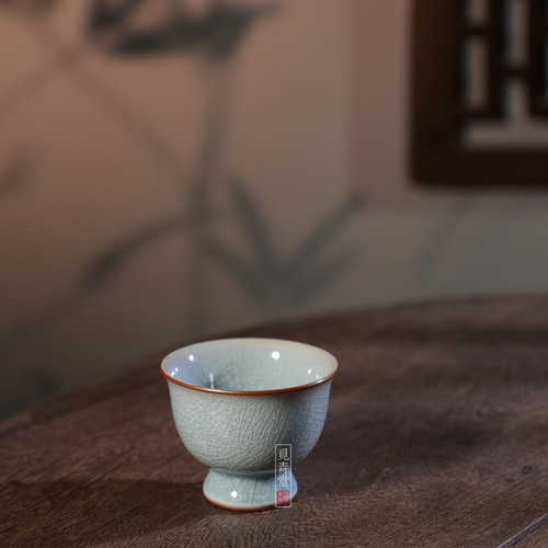 氷生湖藍高足盃 湯呑み【共箱】水色氷裂貫入 現代龍泉青磁 陶芸