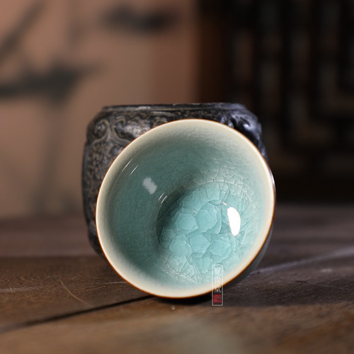 中島 宏 作『青瓷湯呑』 ｜骨董品買取 緑和堂