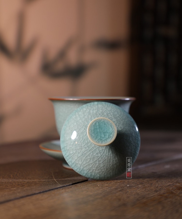 氷生湖藍蓋碗　茶道具【共箱】水色氷裂貫入　現代龍泉青磁　贈り物コレクション 