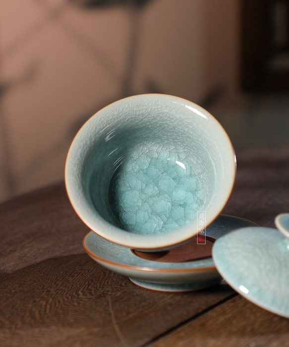 氷生湖藍蓋碗　茶道具【共箱】水色氷裂貫入　現代龍泉青磁　贈り物コレクション 