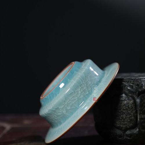 氷生湖藍皿【共箱】水色氷裂貫入 現代龍泉青磁 贈り物