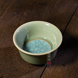 茶道具 抹茶茶碗 薄氷紋 氷裂 青磁 茶碗 茶道具 抹茶茶碗 薄氷紋 氷裂 青磁 茶碗 抹茶碗 | 陶香堂