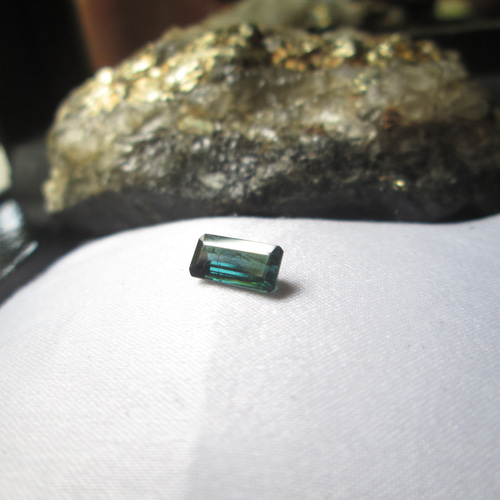 明日の朝まで限定セール‼️ 宝石質！超高品質トルマリン バイカラー インディゴ有 トルマリン バイカラートルマリン インディゴライトトルマリン 原石