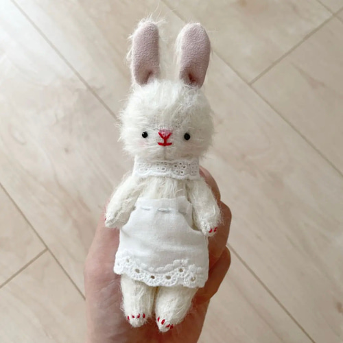 ハンドメイド  うさぎぬいぐるみ　テディベア 送料無料 うさぎ ぬいぐるみ テディベア ウサギ ハンドメイド
