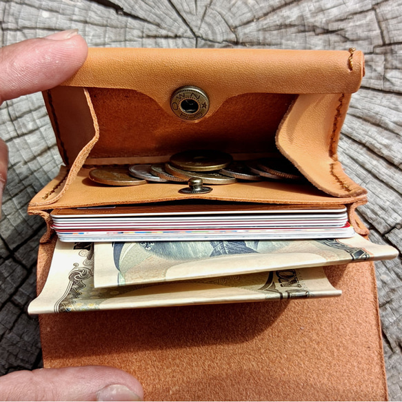ベルトループ付き本革ミニウォレット ミニ財布 カードポケット コインケース コンパクト ヌメ革 10枚目の画像