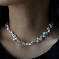 plus petal pearl necklace 2枚目の画像