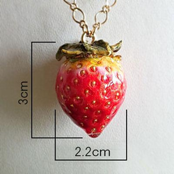 taurussy様専用　いちご　果汁したたるネックレス　 6枚目の画像