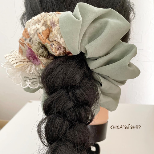 送料込］大人可愛い秋色インド刺繍リボンのシュシュ シュシュ chika 