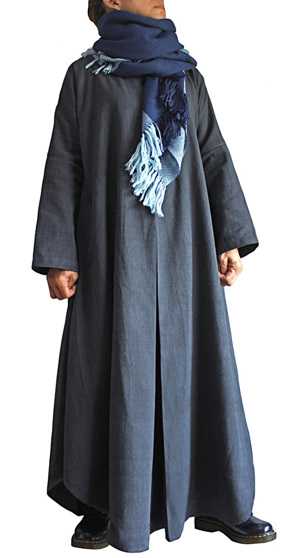 天然靛藍染色手織羊毛披肩 (TX-112-01, TX-113-01) 第8張的照片