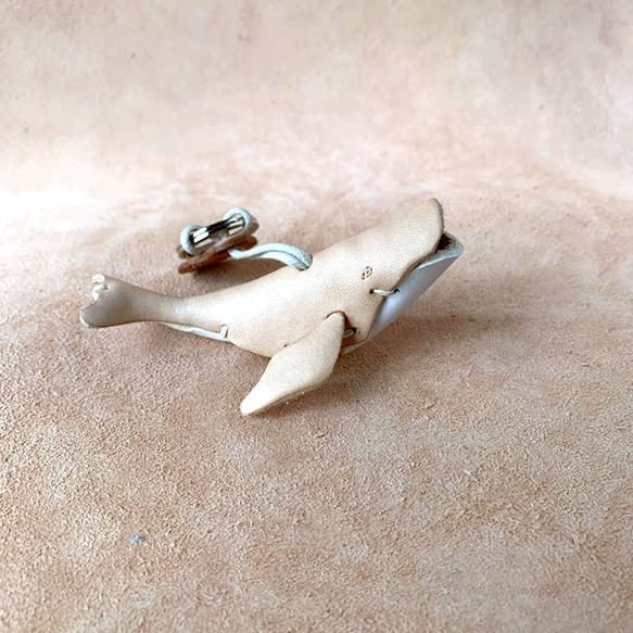 海洋生物-鯨魚-真皮植鞣 皮革鑰匙圈 吊飾 動物造型 第7張的照片