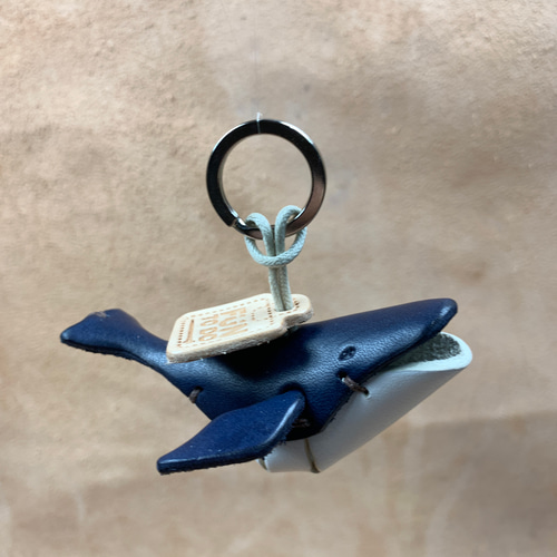 海洋生物-クジラ-本物の植物タンニンなめし革キーホルダー