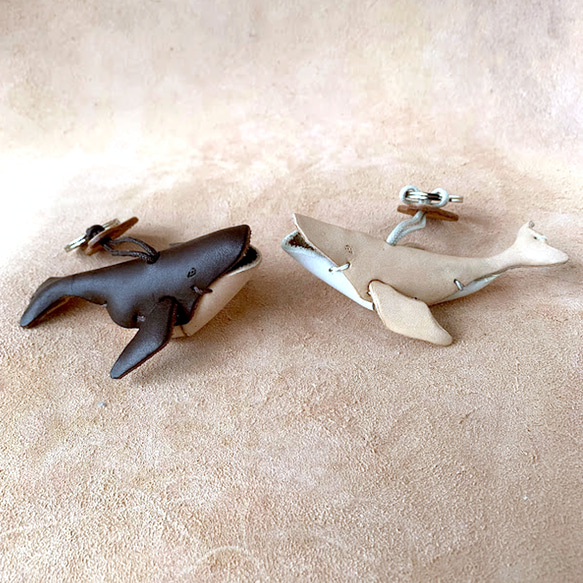 海洋生物-クジラ-本物の植物タンニンなめし革キーホルダーペンダント動物の形 9枚目の画像
