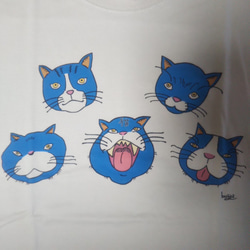 【ご予約受付中】「青猫５（ファイブ）」Tシャツ【 サイズ×カラーを選べるオーダーメイド Tシャツ】 2枚目の画像