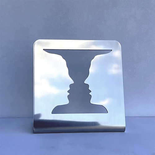 受注生産品 ルビンの壺の抜け殻 オブジェ ステンレス 鏡面仕上げ 絵画