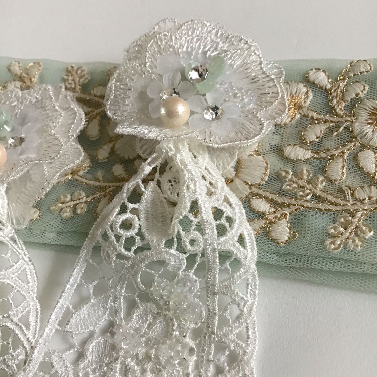 【オーガンジーレースのearring ‪】イヤリング　お花　ウエディング　ブライダル　結婚式438