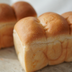 本物パンのから作った【ミニ食パン】1つ　パンの先生が作るパンのインテリア　お部屋に飾るだけでかわいいです。 4枚目の画像