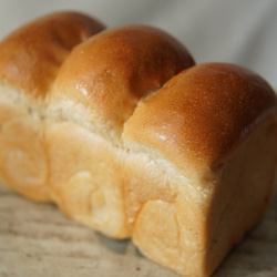 本物パンのから作った【ミニ食パン】1つ　パンの先生が作るパンのインテリア　お部屋に飾るだけでかわいいです。 5枚目の画像