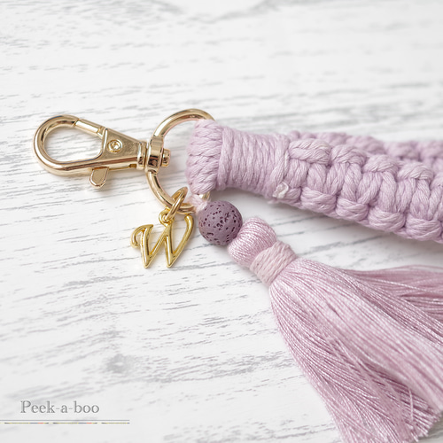 紫のマクラメキーリング マクラメデイジーキーホルダー キーホルダー Ruan aree 通販 15208327