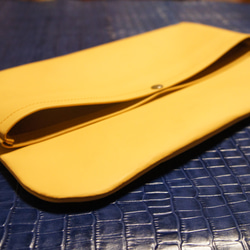 馬革製 大きめクラッチバッグ CLB1 黄土色 オーク A4サイズ ファイルケース マルチケース ハンドバッグ 本革製 3枚目の画像
