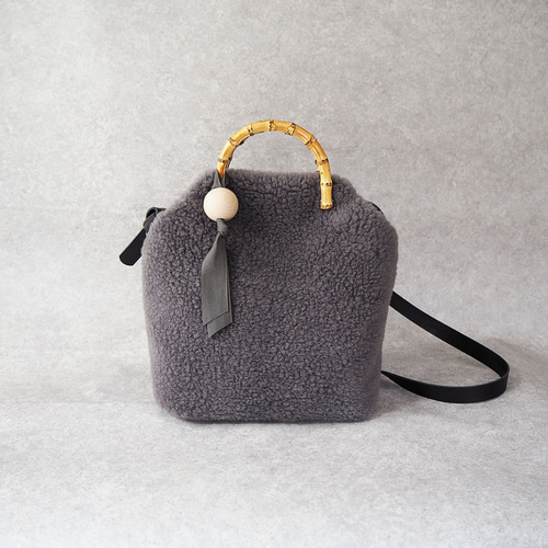 【NGUYEN VAN CHUYEN】バンブーハンドル　ショルダーバッグ 234612AW11256_46_l.jpg