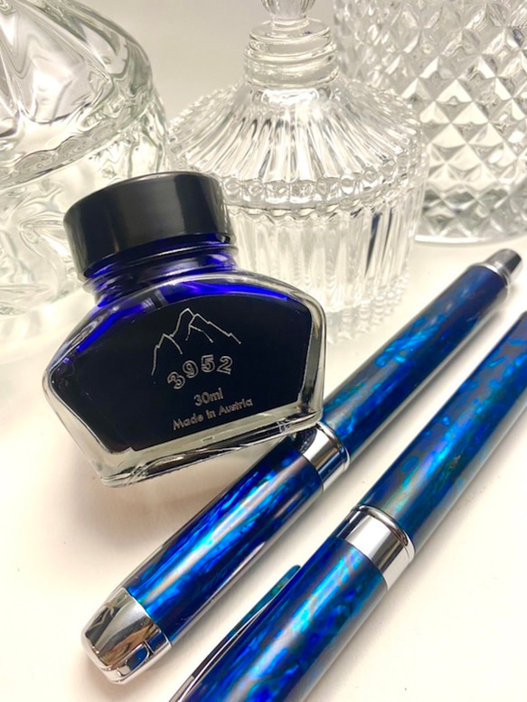 3952 オールド ゴート ハードカバー オーストリア 輸入ペン インク 30ml ブルー/ブラック/グリーン/レッド 4枚目の画像