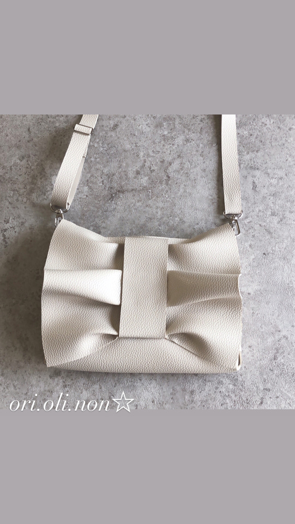 Duil frill♡《受注製品》アイボリー 1枚目の画像