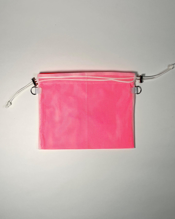 wiLc mesh KINCHAKU Bag (neon pink)　※チェーン別売り 7枚目の画像