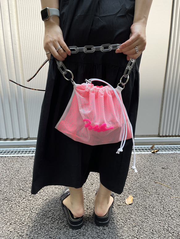 wiLc mesh KINCHAKU Bag (neon pink)　※チェーン別売り 12枚目の画像