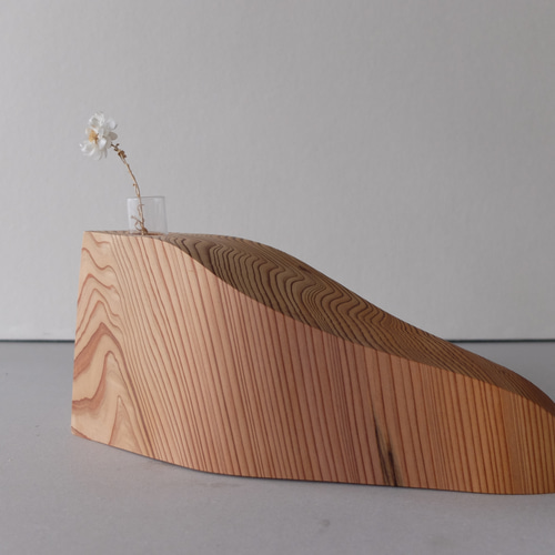 sale】屋久杉の一輪挿し（Q） 一輪挿し・花瓶・花器 PINT 通販