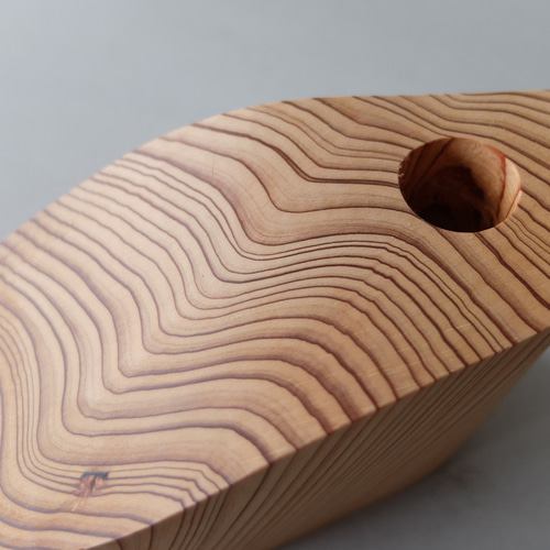 sale】屋久杉の一輪挿し（Q） 一輪挿し・花瓶・花器 PINT 通販