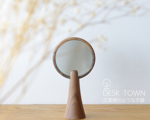 ca'smile co.【葉山家具 葉山ガーデン】鏡台 HAYAMA GARDEN(葉山ガーデン)で取り扱われていたアンティーク調置き鏡