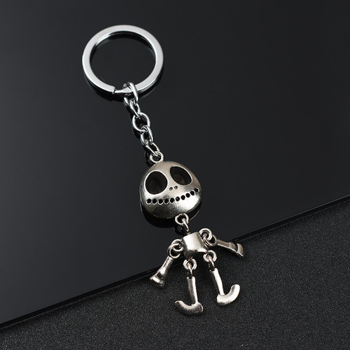 スカルキーホルダー メタリックスカルキーホルダーしかめっ面面白い金属ハロウィン