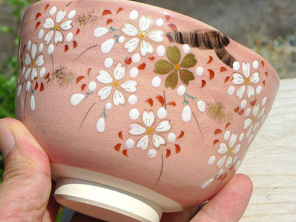 ◆商品番号 802 色絵　桜抹茶碗 剛 2枚目の画像